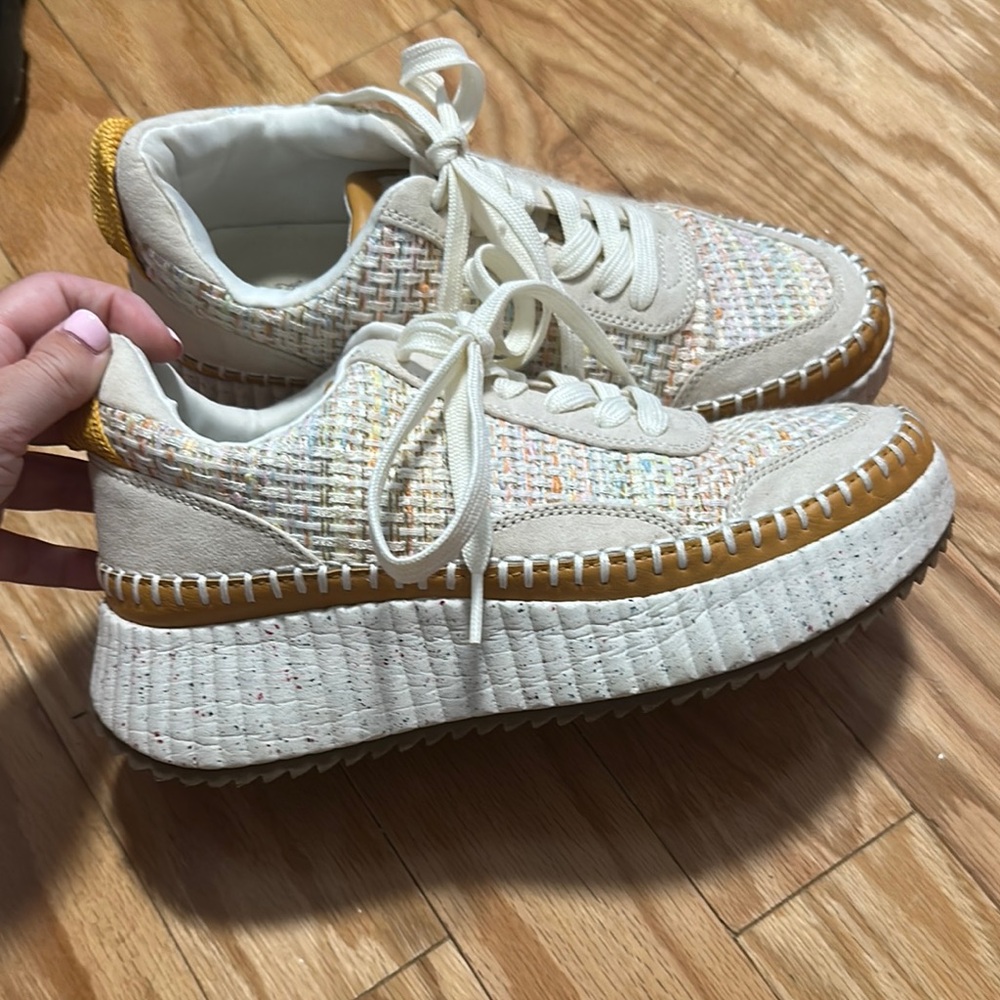 Colorful tweed sneaker